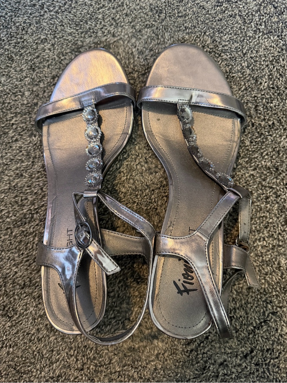 Fioni Women’s 10W Pewter Rhinestone T-Strap Slingback Sandals Wide